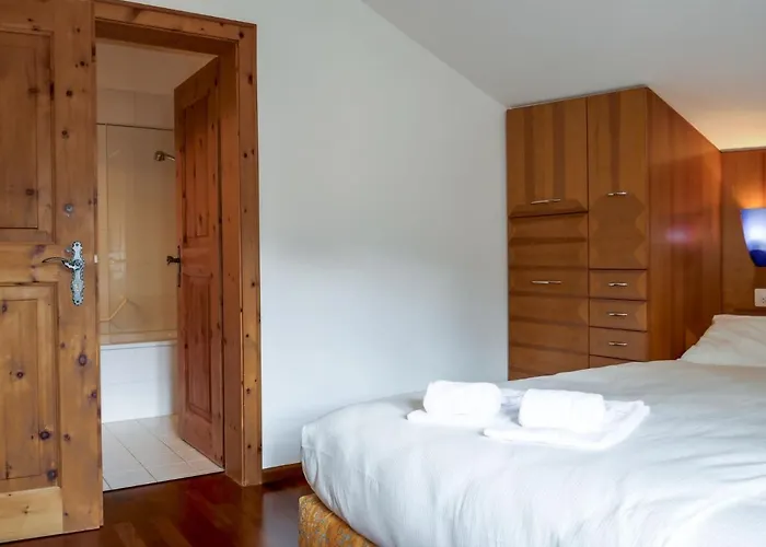 Chesa Polaschin E - E21 - By Interhome Appartement *