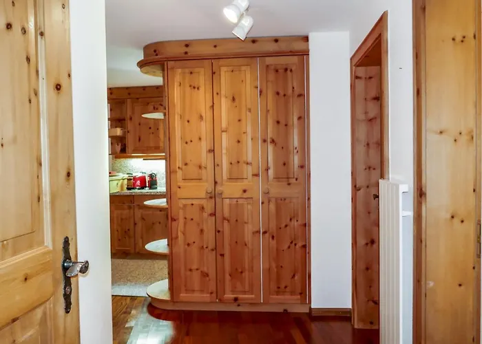 Chesa Polaschin E - E21 - By Interhome *