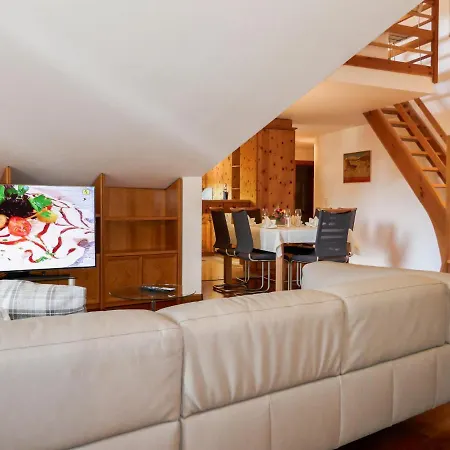 Chesa Polaschin E - E21 - By Interhome